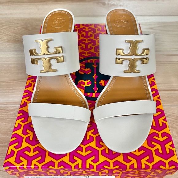 Tory Burch Wedge Slider Size 6.5 - Like New - Picture 1 of 7
